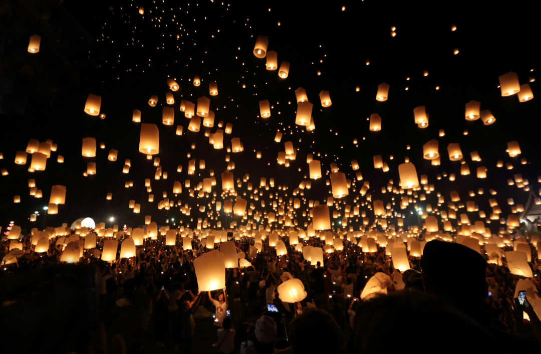 Las Vegas Sky Lantern Festival by Lights Over America Luna Ticketing